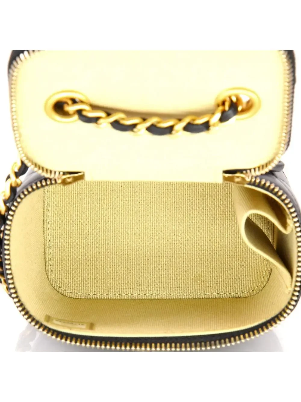 Chanel Pearl Crush Vanity Case With #205152C39B